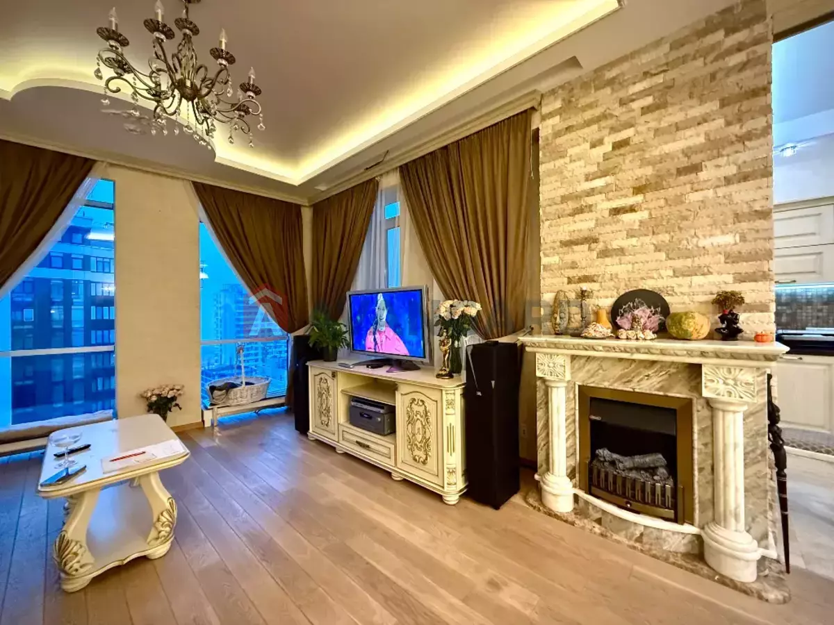 2 ��. ��������, 74/-/- ��. �., 14/19 ������ ���� 5