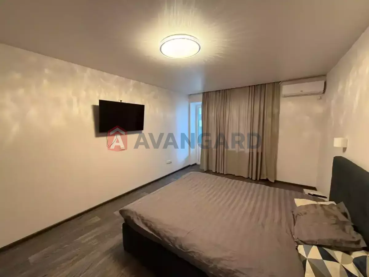 1 ����. ��������, 39/40/10 ��. �., 9/10 ���� ���� 2