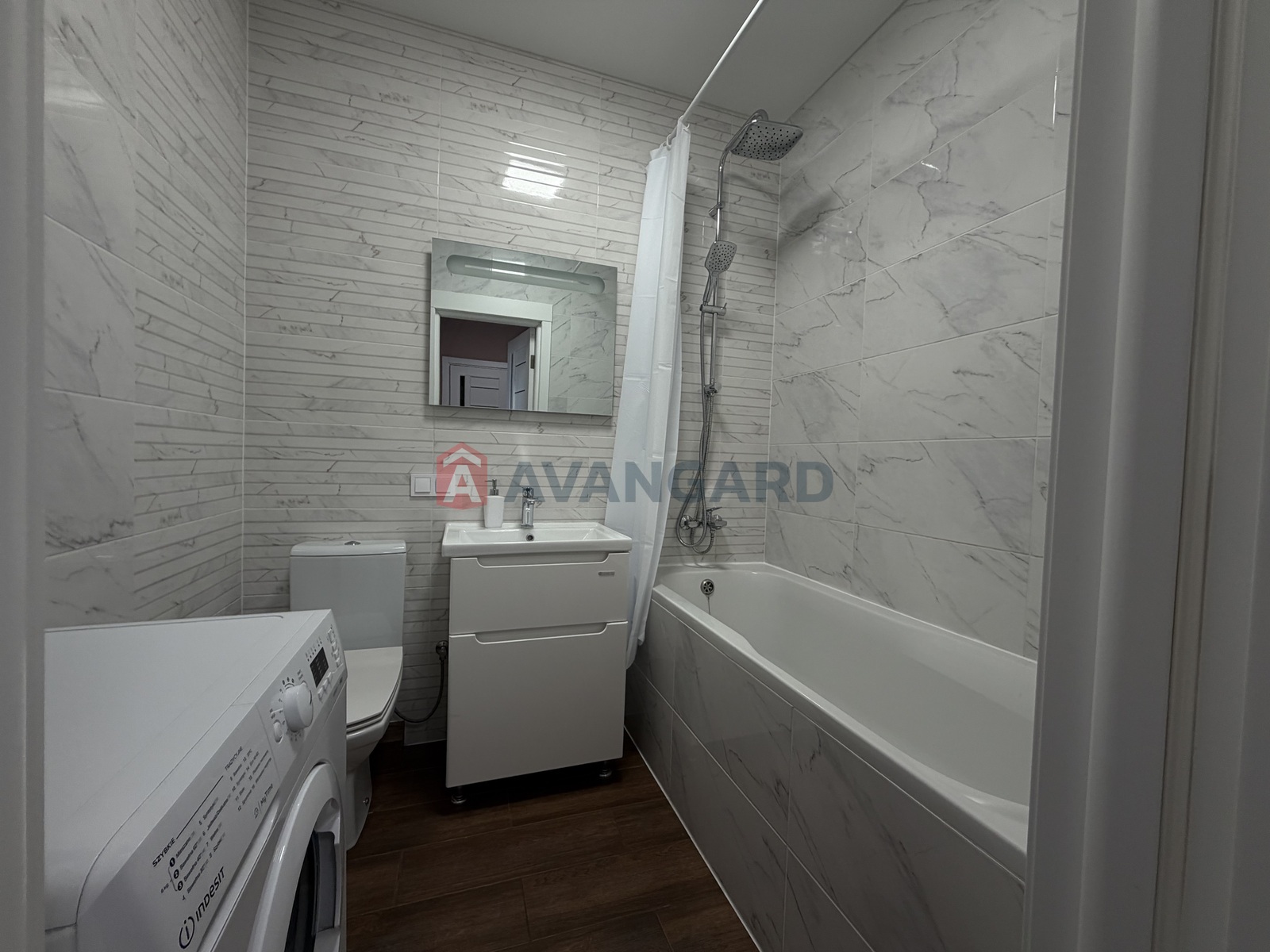 1 ����. ��������, 44/18/18 ��. �., 7/7 ���� ���� 6