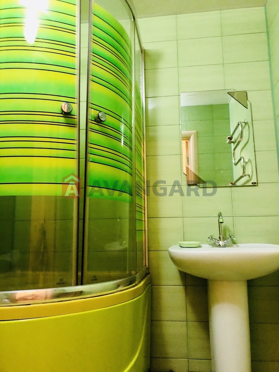 3 ��. ��������, 63/39/- ��. �., 9/9 ������ ���� 4