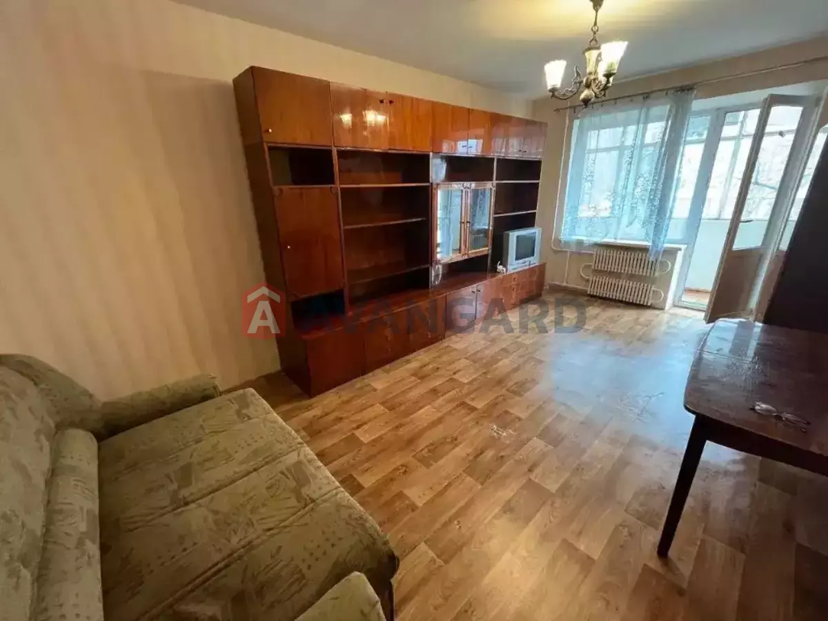 1 ����. ��������, 38/-/- ��. �., 2/10 ���� ���� 5