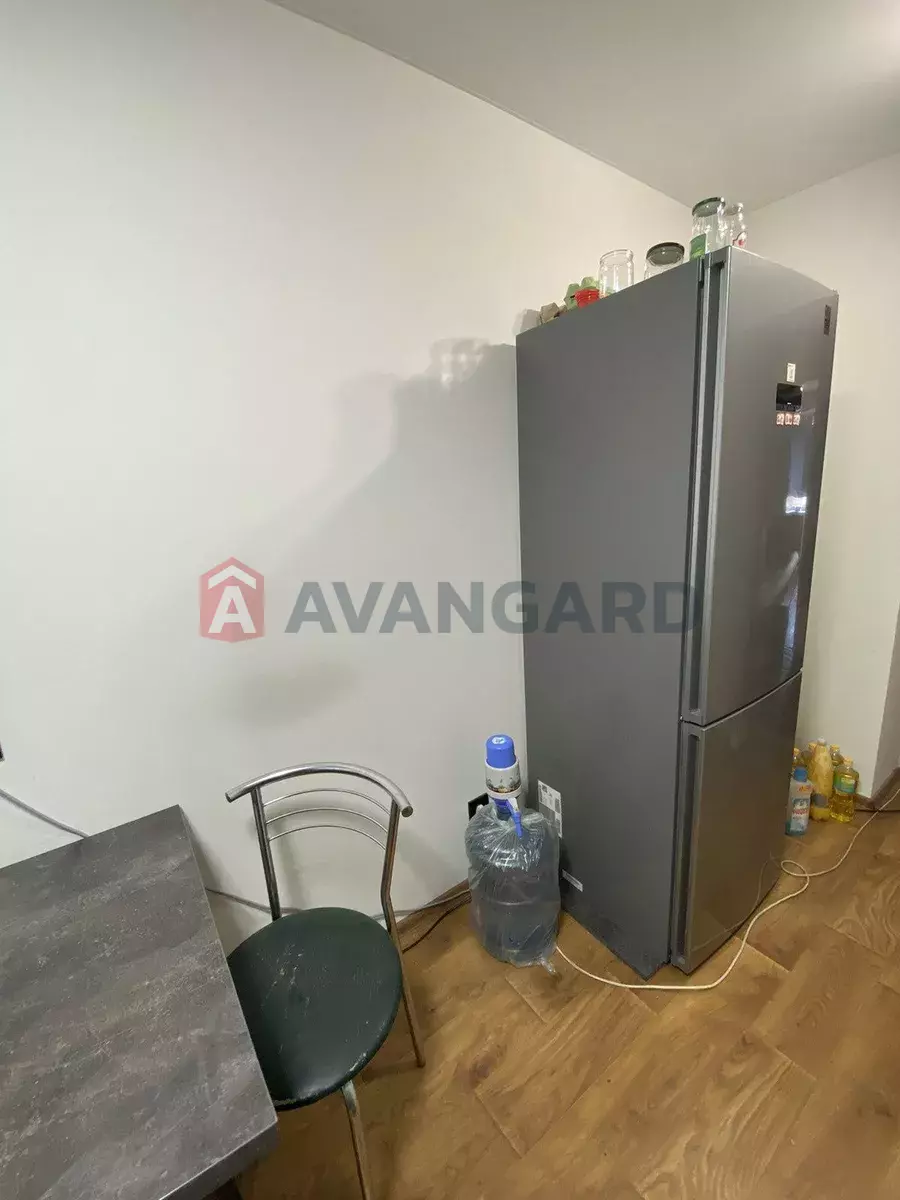 3 . , 64/-/8 . ., 7/9   3