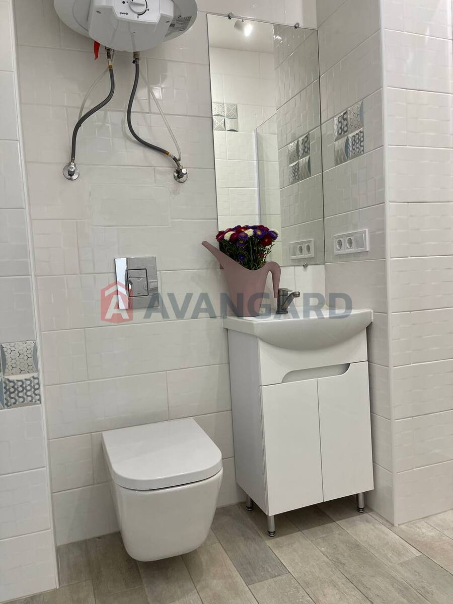 2 . , 45/-/- . ., 2/10   3