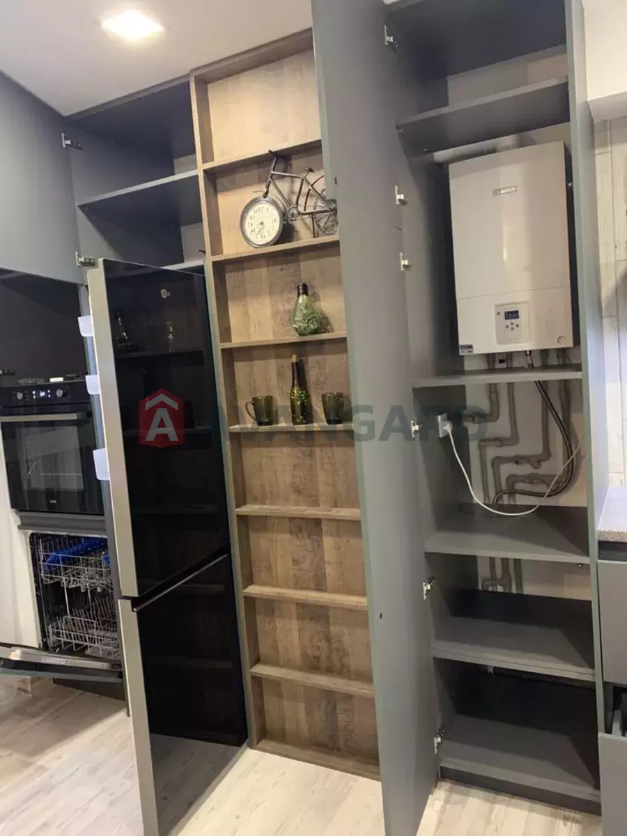 1 ��. ��������, 40/-/13 ��. �., 6/12 ������ ���� 13