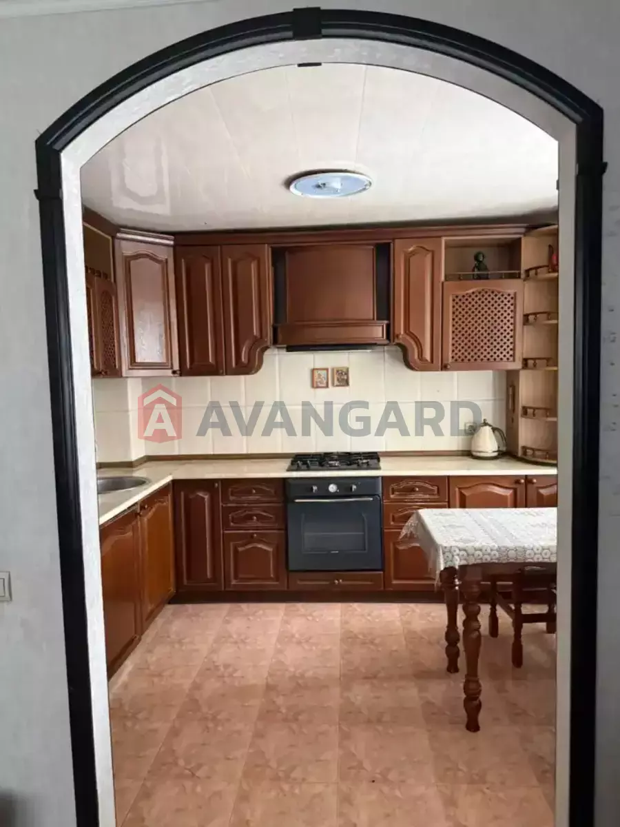 2 ����. ��������, 56/35/10 ��. �., 10/14 ���� ���� 2