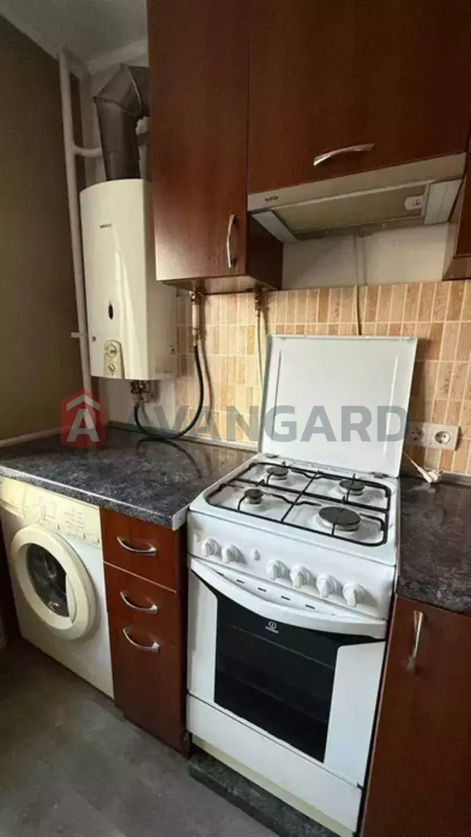 1 . , 31/-/- . ., 4/5   6