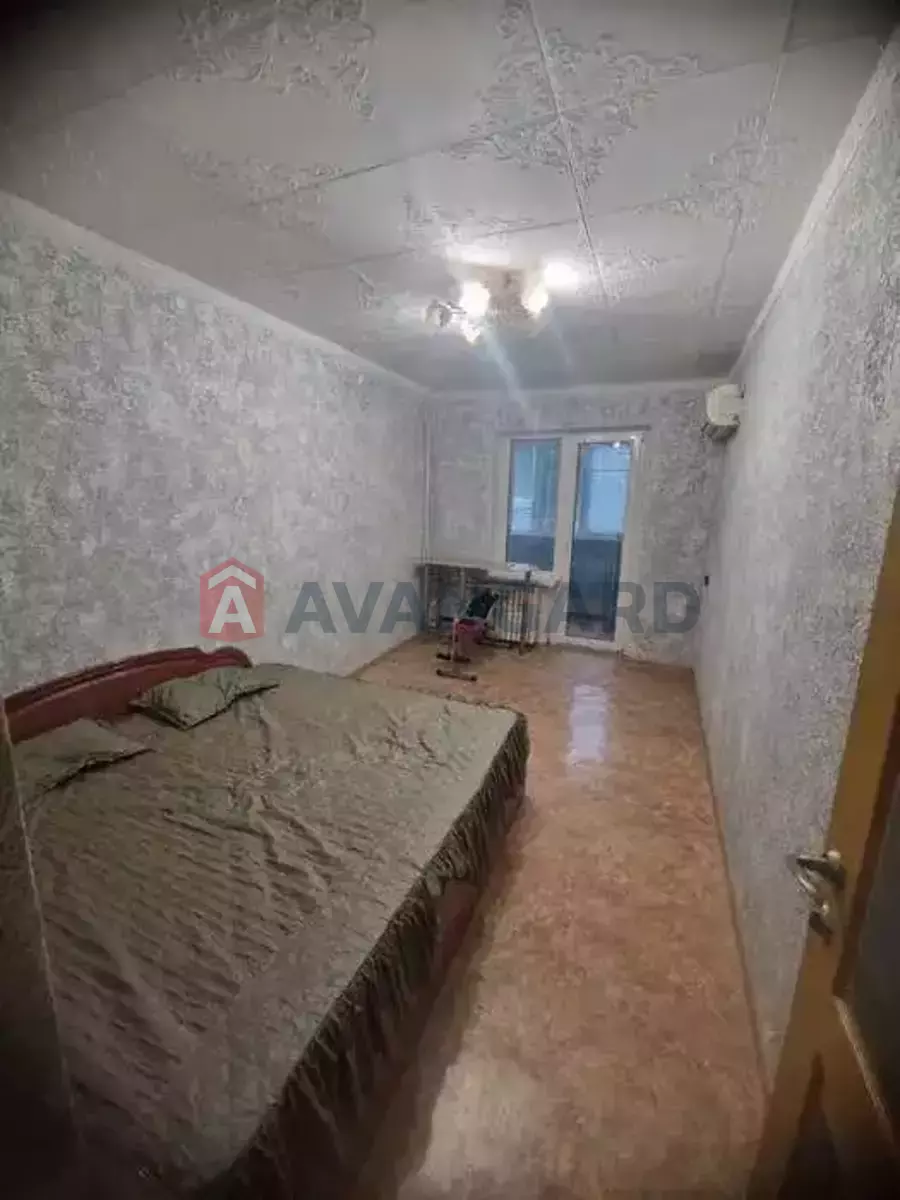 3 ��. ��������, 60/-/- ��. �., 5/9 ������ ���� 6