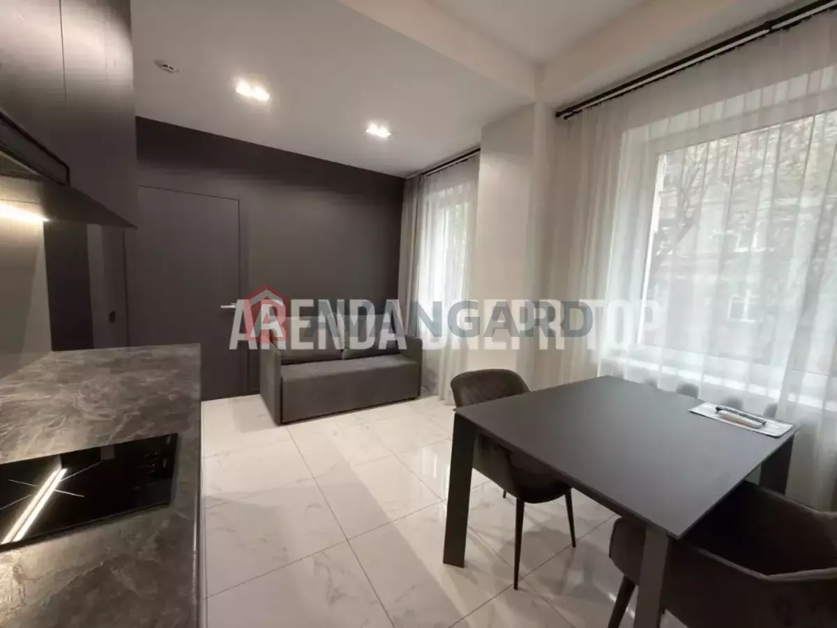 2 . , 40/-/- . ., 2/3   5