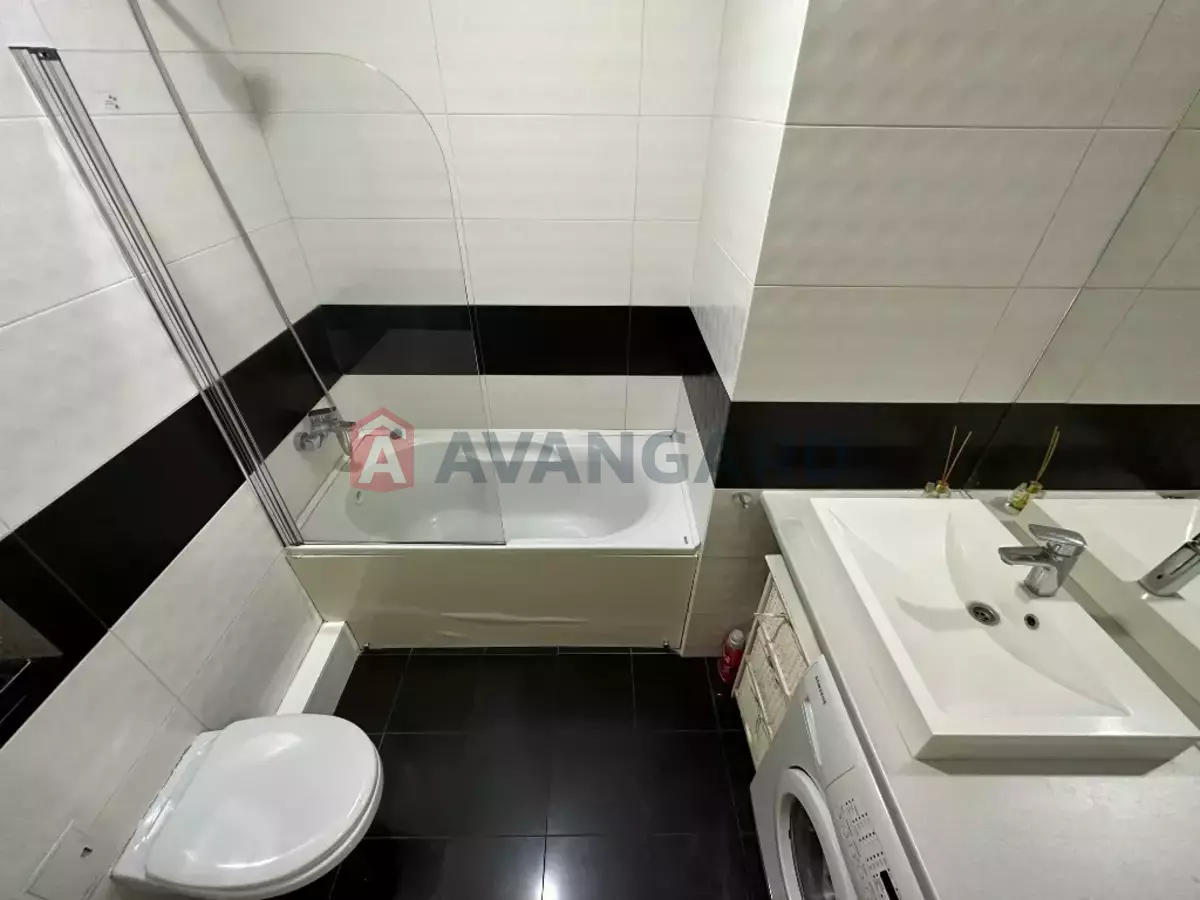 2 ��. ��������, 48/-/- ��. �., 5/5 ������ ���� 9