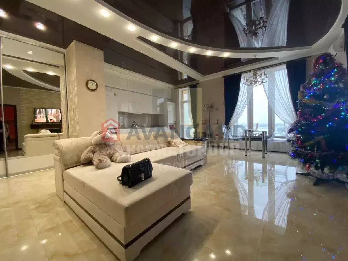 2 ��. ��������, 70/-/- ��. �., 16/17 ������ ���� 2