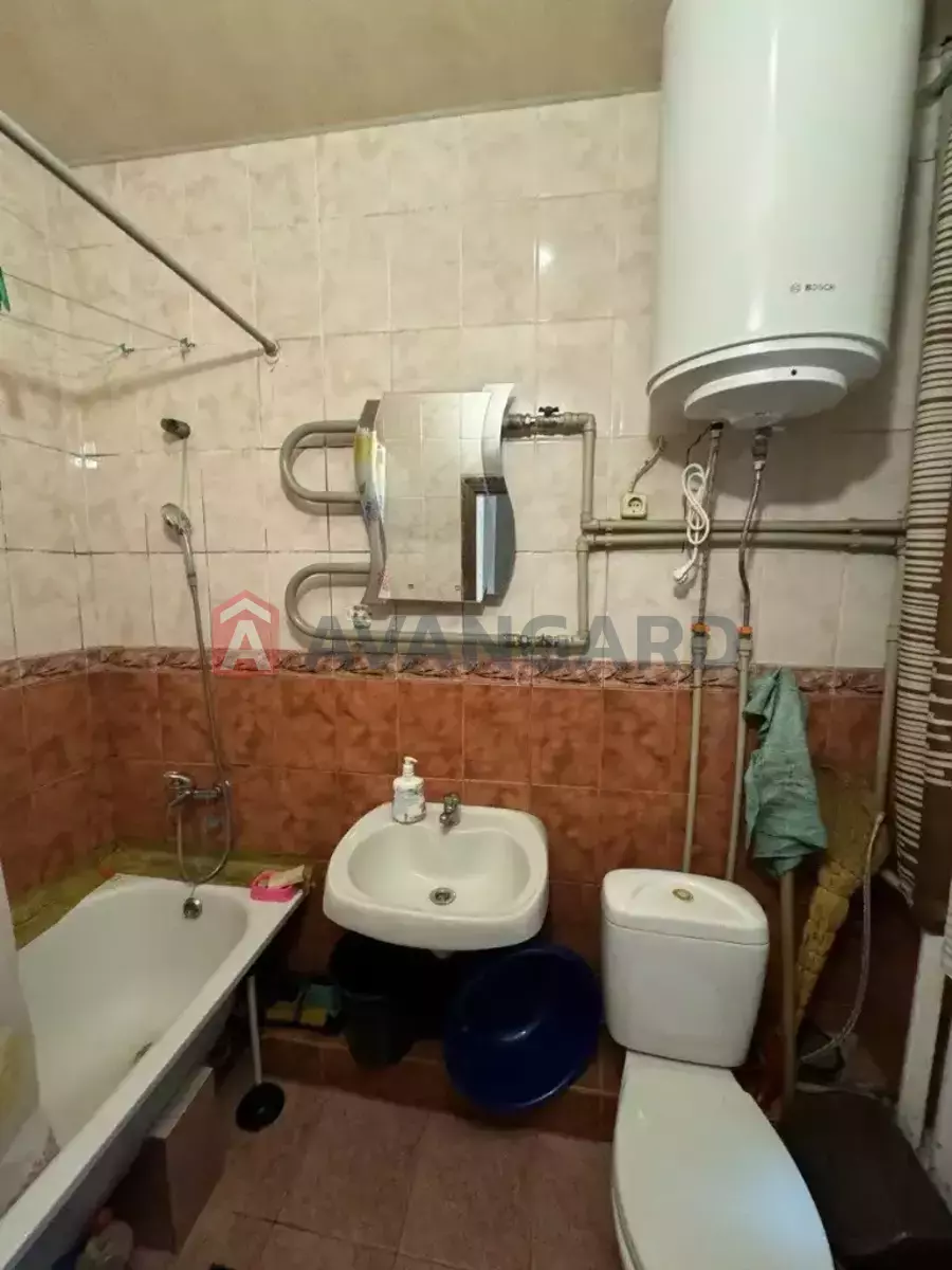 1 ��. ��������, 28/14/10 ��. �., 1/2 ������ ���� 8