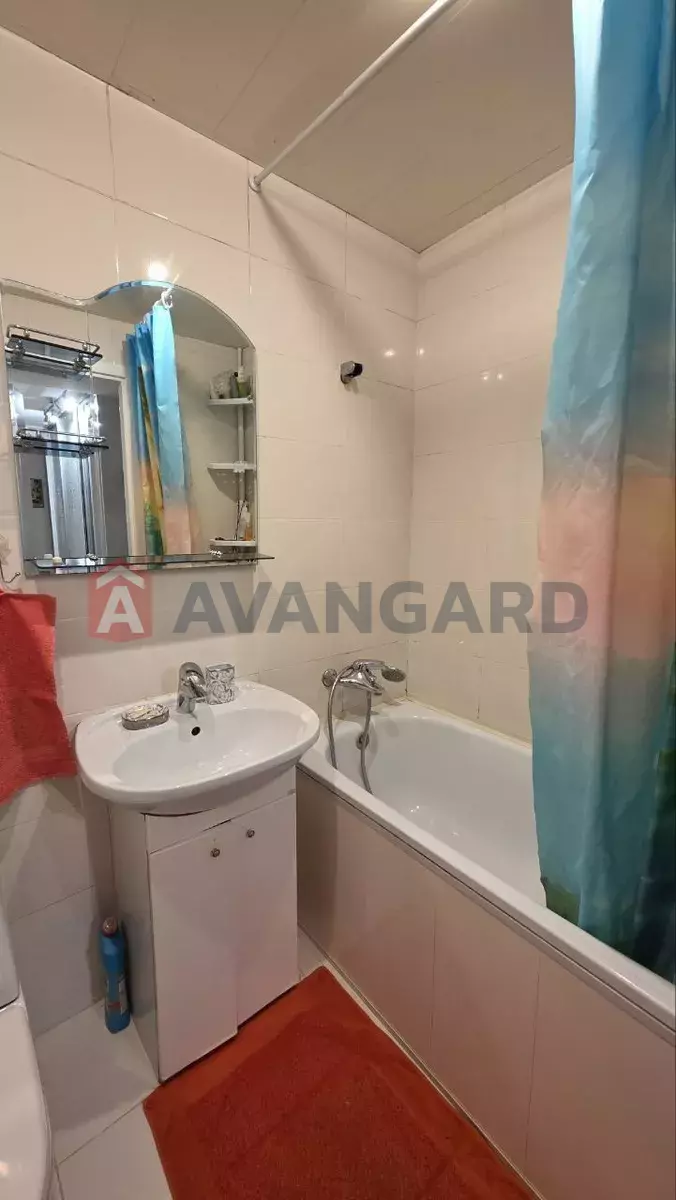 3 ����. ��������, 87/-/15 ��. �., 9/9 ���� ���� 8