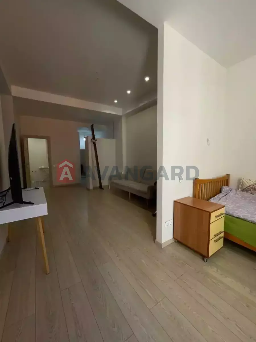 2 ��. ��������, 55/-/- ��. �., 3/5 ������ ���� 2