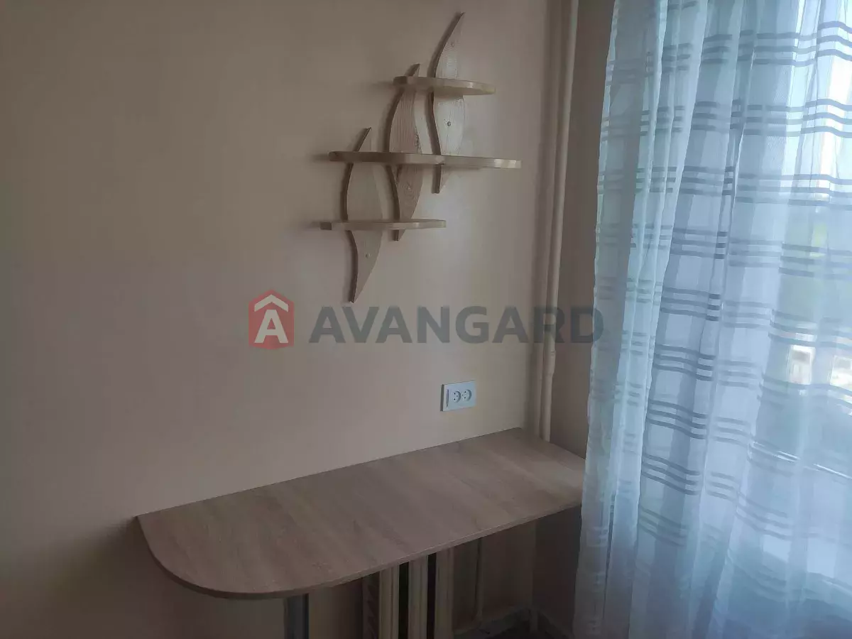 1 ��. ��������, 23/-/5 ��. �., 7/9 ������ ���� 9