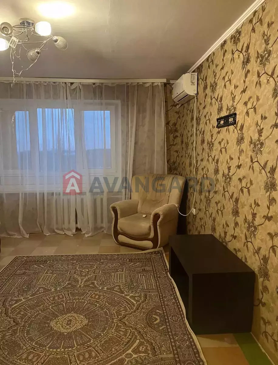 2 ��. ��������, 45/-/12 ��. �., 9/9 ������ ���� 4