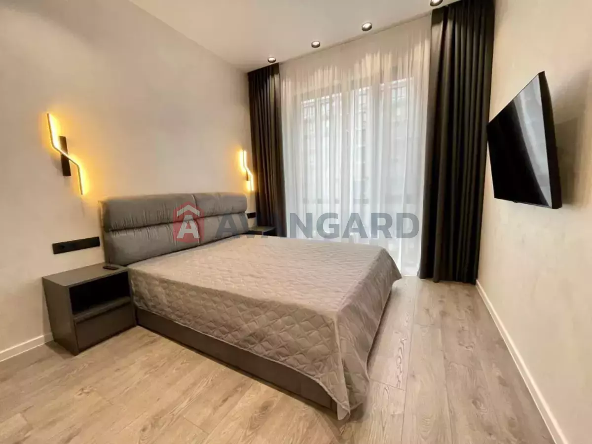 2 ��. ��������, 40/-/- ��. �., 3/12 ������ ���� 1