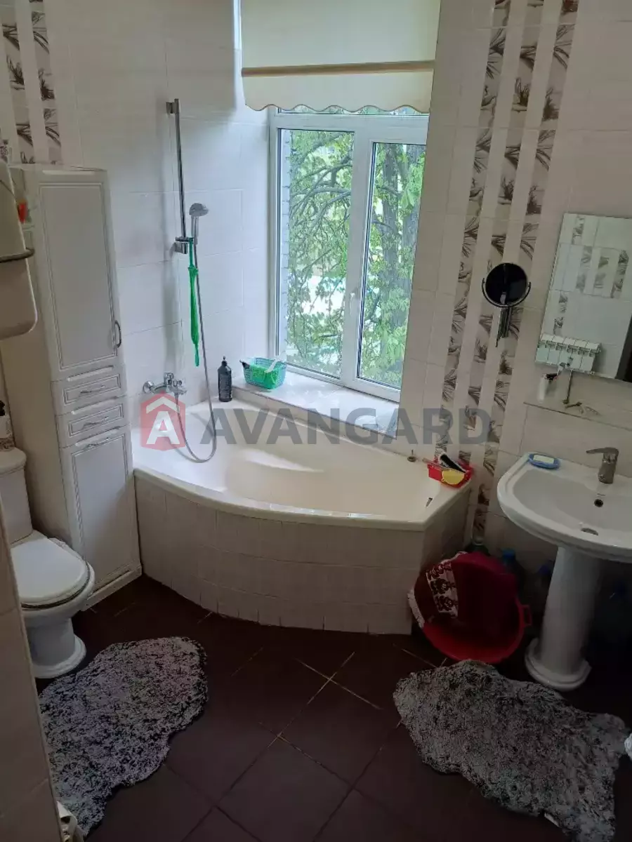 2 ��. ��������, 50/-/- ��. �., 3/3 ������ ���� 3