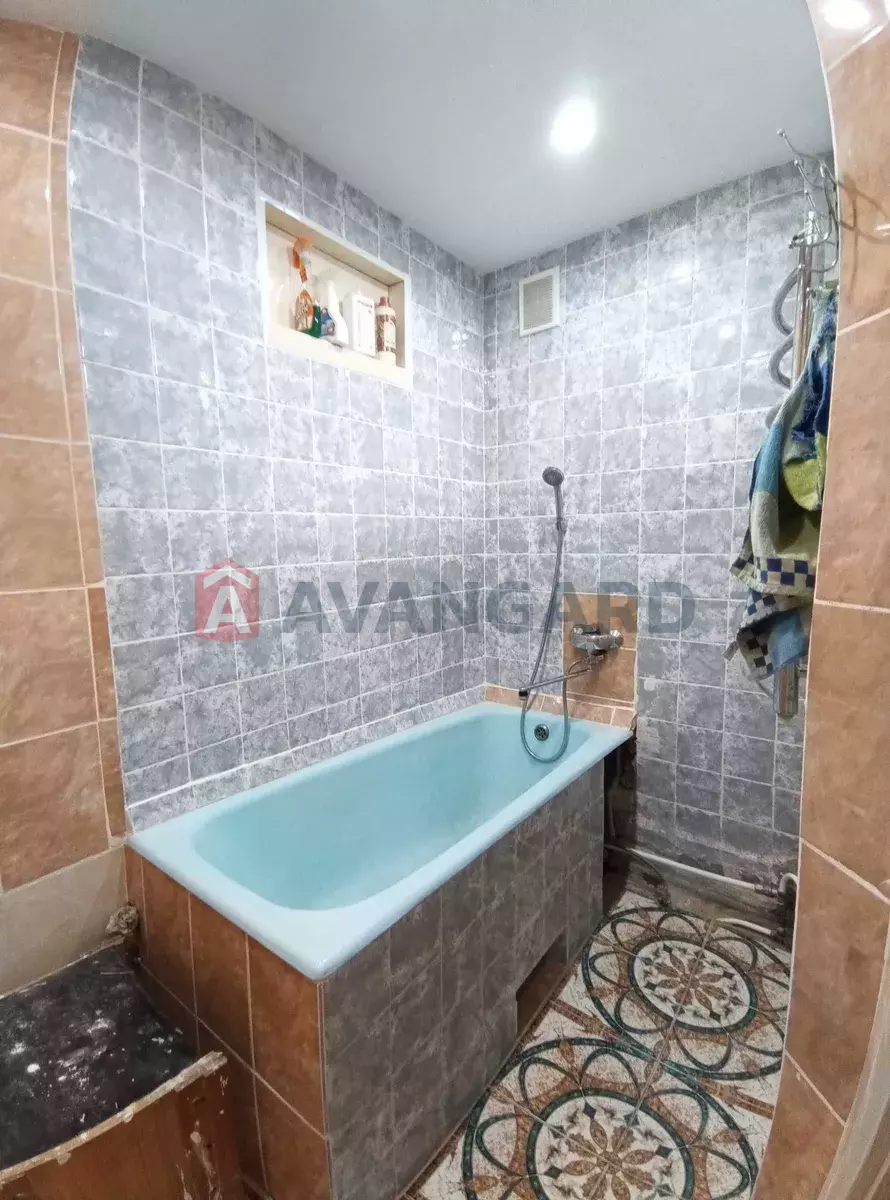 2 ����. ��������, 45/-/15 ��. �., 2/4 ���� ���� 6