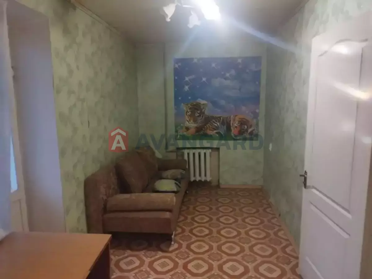 2 ��. ��������, 45/-/- ��. �., 2/5 ������ ���� 1