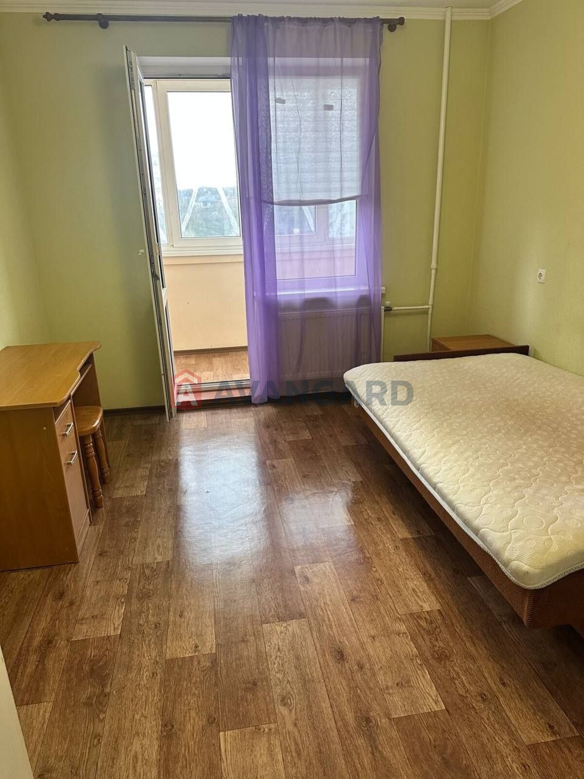 1 ����. ��������, 68/38/9 ��. �., 7/9 ���� ���� 2