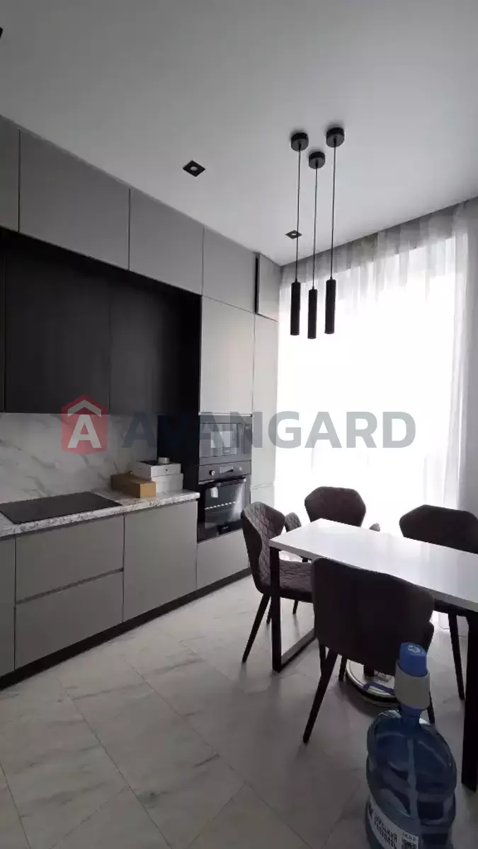 2 ��. ��������, 50/40/10 ��. �., 19/24 ������ ���� 10