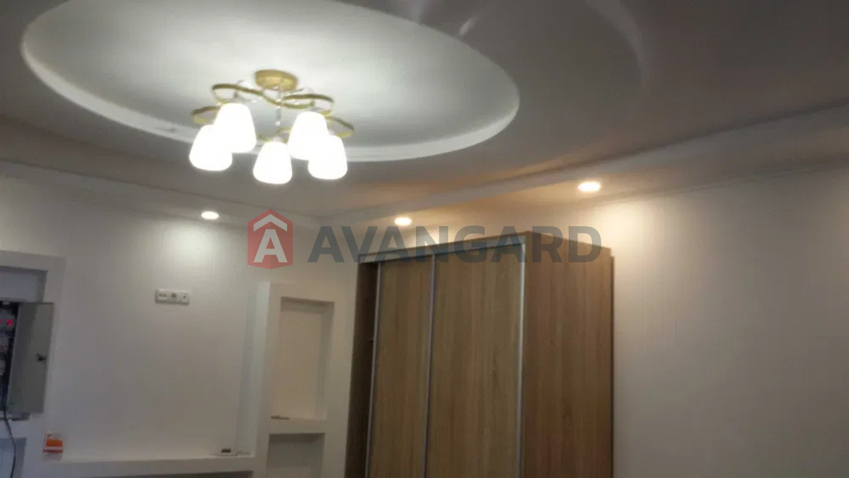 2 ��. ��������, 52/-/15 ��. �., 26/26 ������ ���� 8