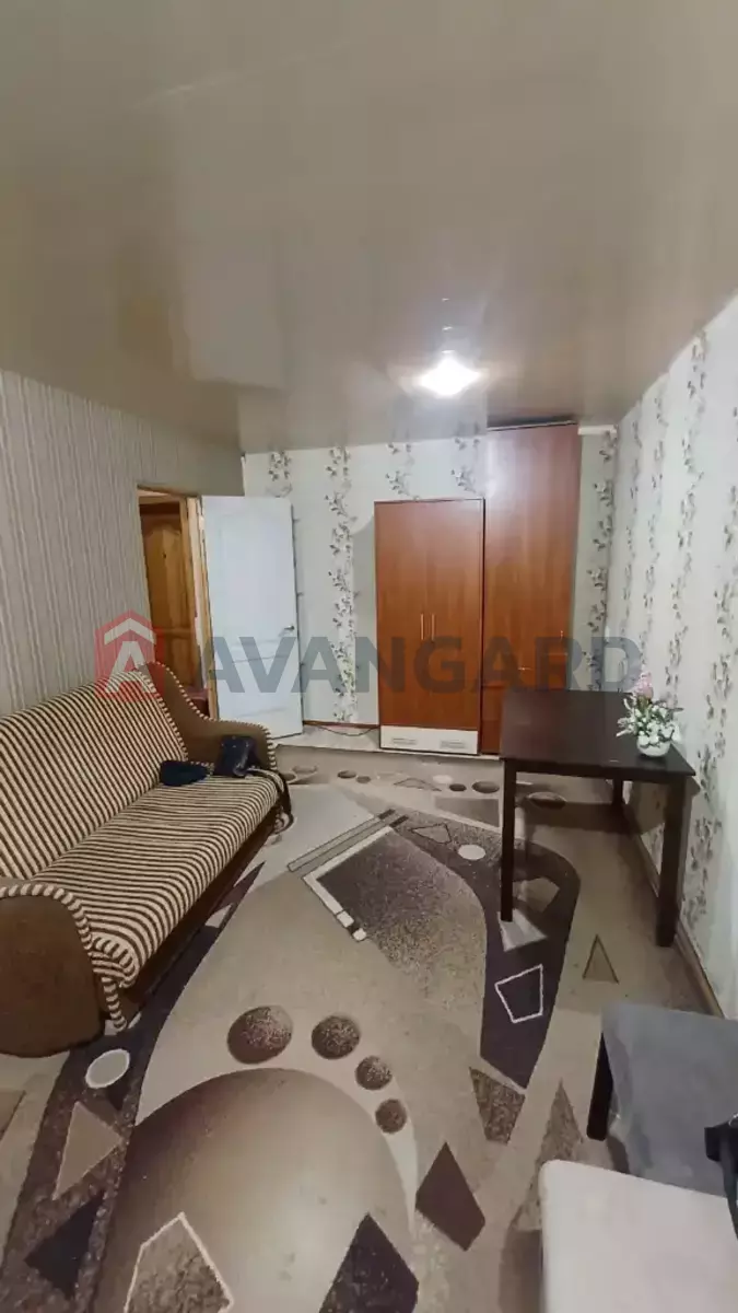 1 . , 34/25/7 . ., 5/5   8