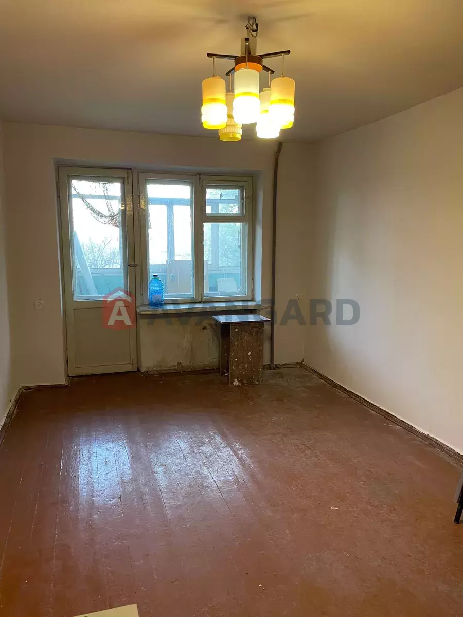 2 ����. ��������, 60/-/7 ��. �., 6/9 ���� ���� 2