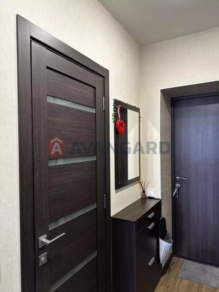 2 ��. ��������, 41/-/20 ��. �., 5/9 ������ ���� 8