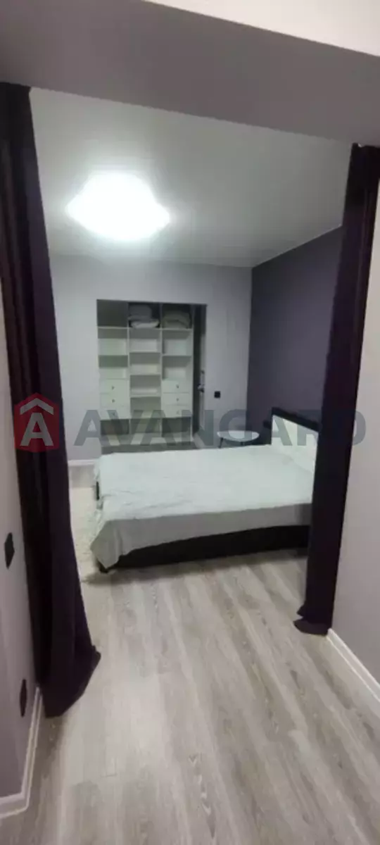 2 ����. ��������, 70/-/- ��. �., 11/12 ���� ���� 10