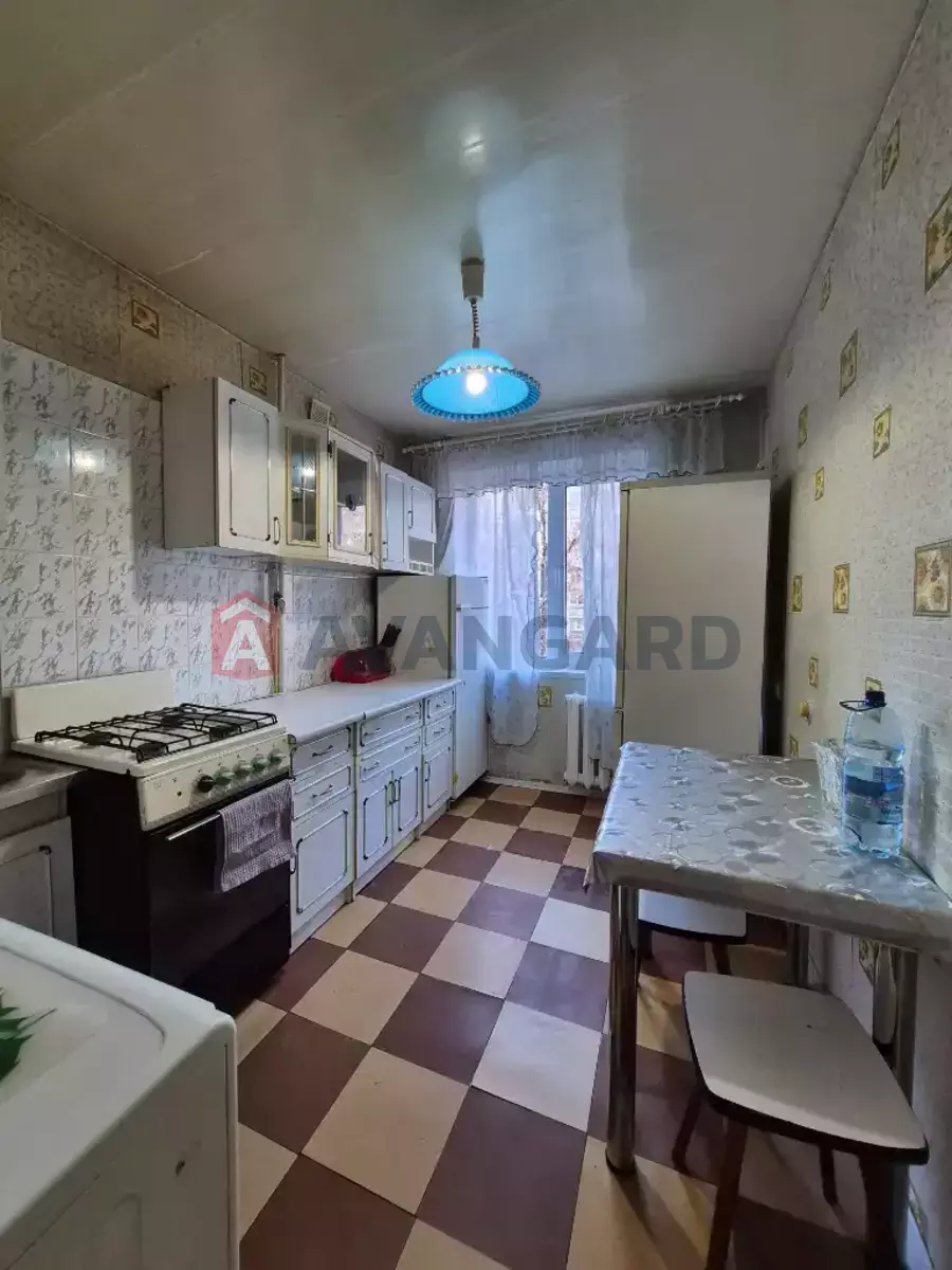 2 ��. ��������, 52/36/8 ��. �., 3/9 ������ ���� 7