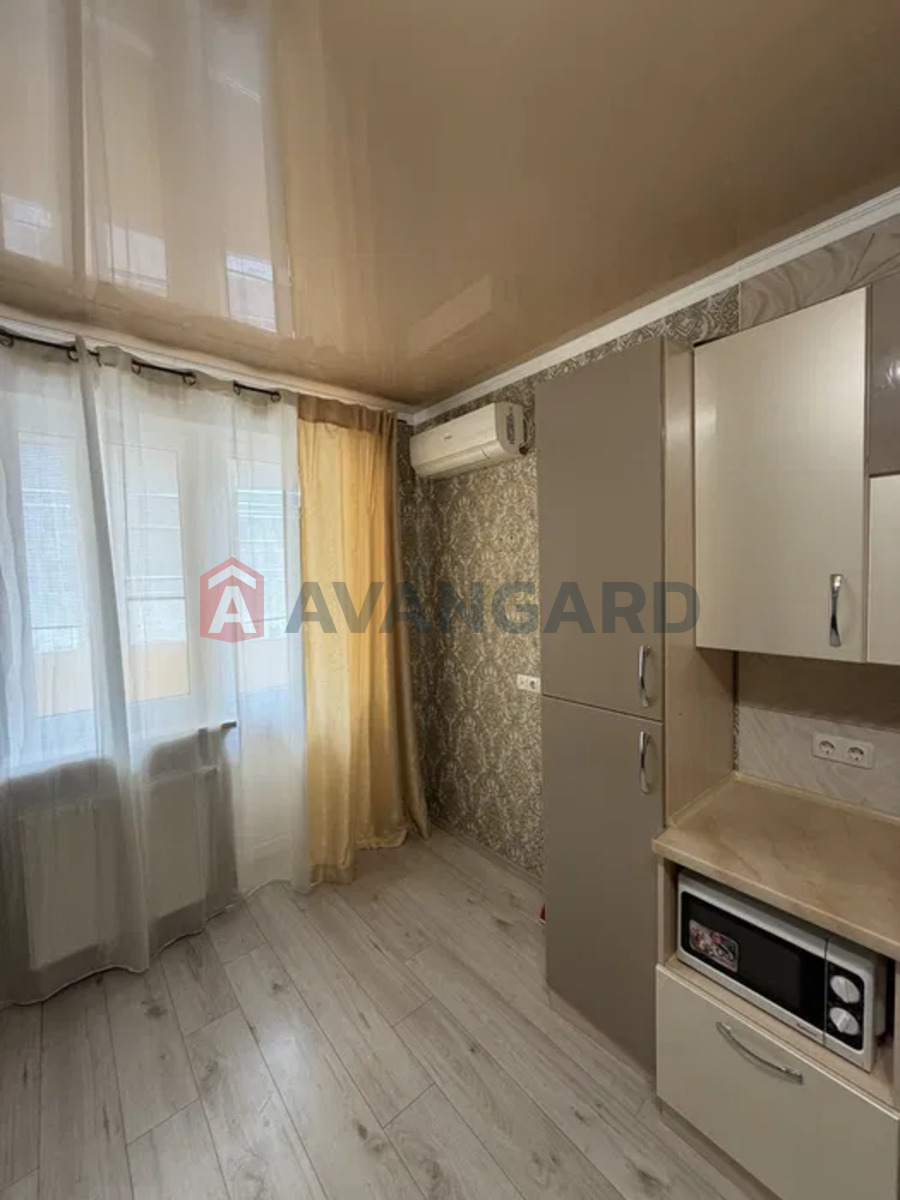 1 ��. ��������, 62/-/22 ��. �., 8/12 ������ ���� 13