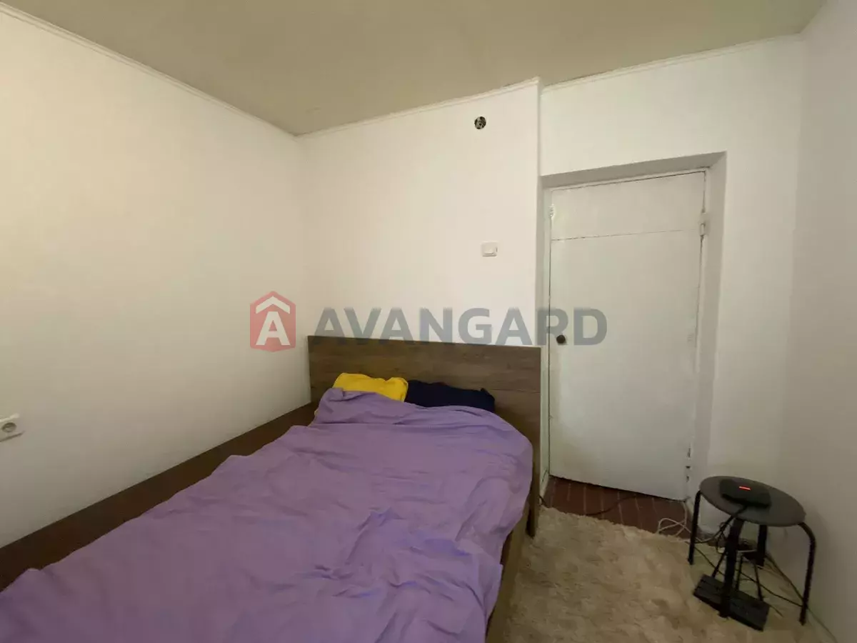 3 . , 64/-/8 . ., 7/9   7