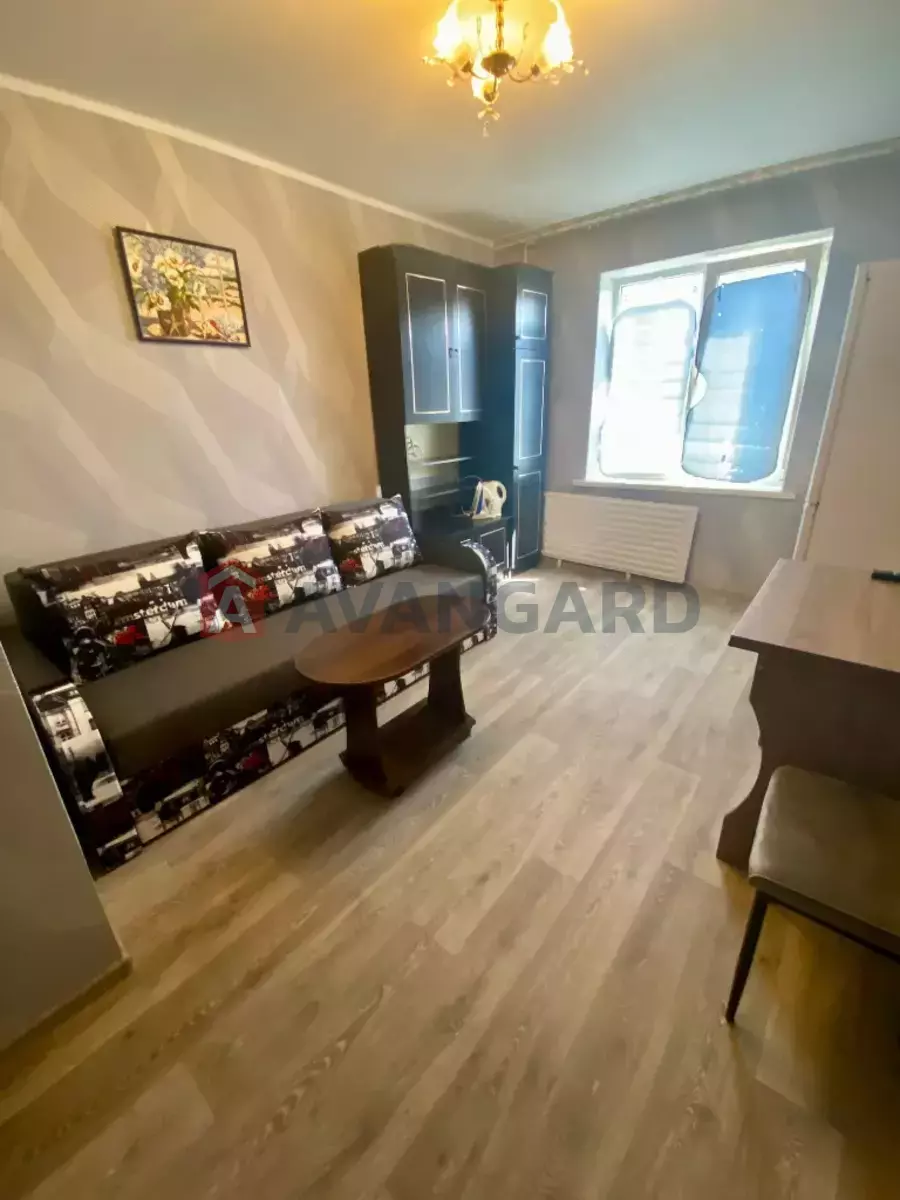 1 ����. ��������, 22/-/- ��. �., 4/9 ���� ���� 5