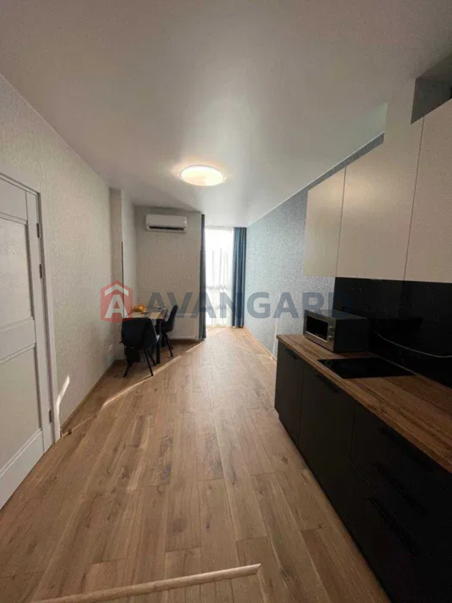 1 ����. ��������, 34/-/20 ��. �., 17/24 ���� ���� 2