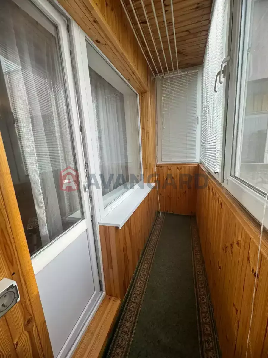 1 . , 40/-/- . ., 8/9   13