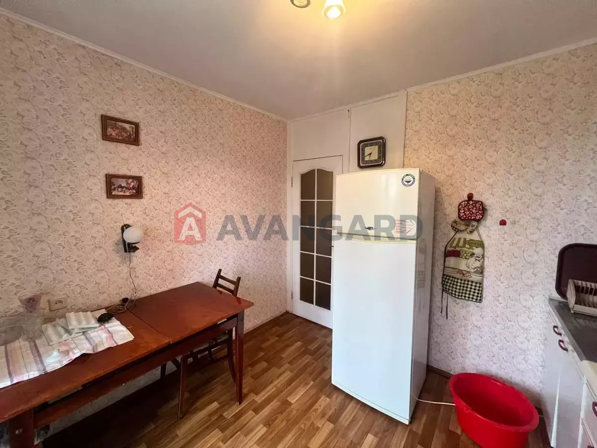 1 ����. ��������, 35/-/- ��. �., 3/17 ���� ���� 3