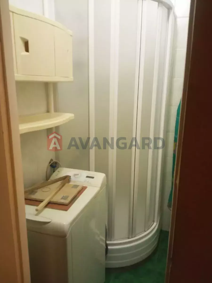 3 ����. ��������, 75/45/8 ��. �., 2/4 ���� ���� 9