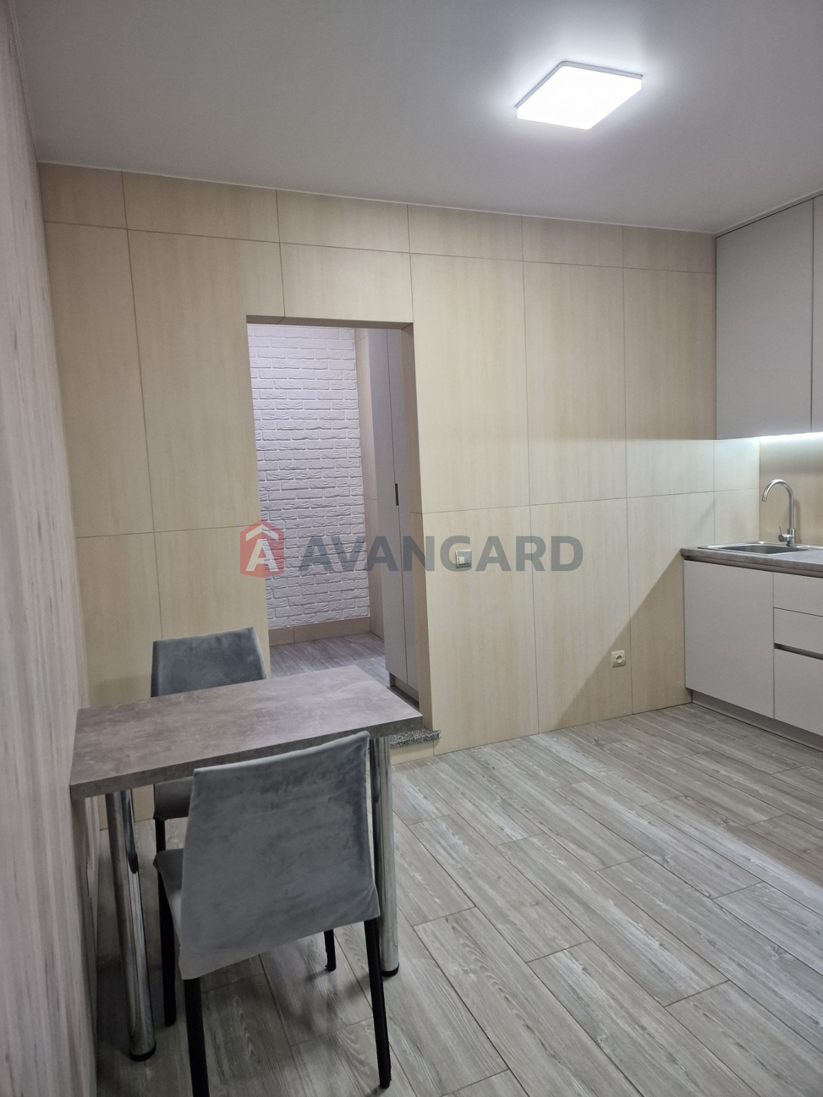 1 ��. ��������, 30/-/- ��. �., 13/20 ������ ���� 3