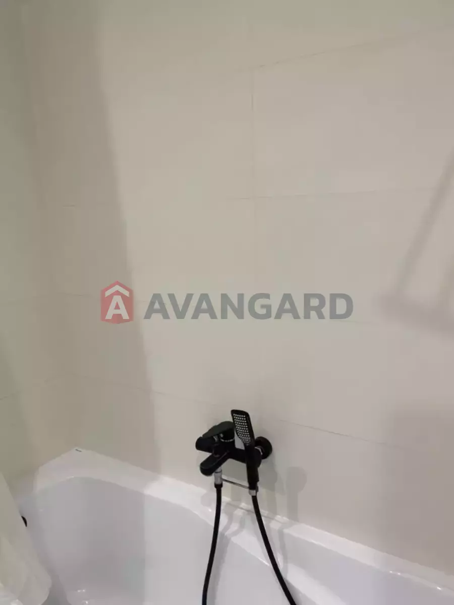 1 ��. ��������, 45/-/- ��. �., 6/10 ������ ���� 13