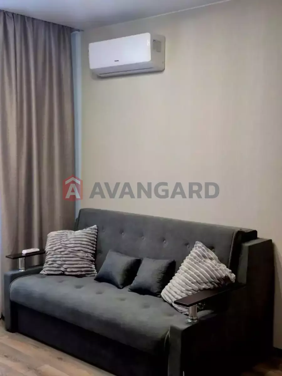 1 ��. ��������, 44/18/18 ��. �., 3/10 ������ ���� 14