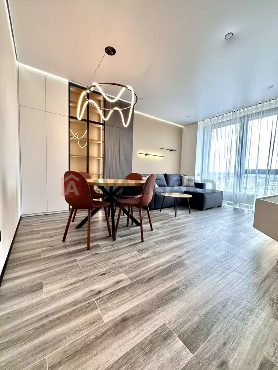 2 ����. ��������, 51/-/20 ��. �., 15/24 ���� ���� 19