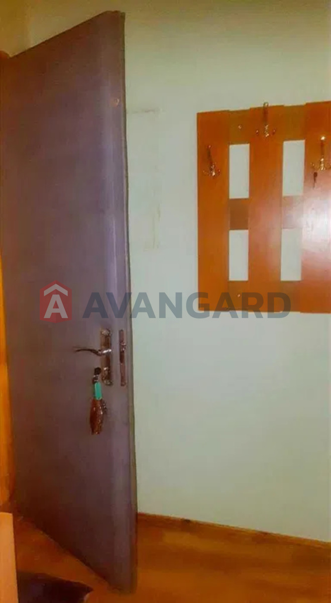 1 ����. ��������, 53/-/9 ��. �., 4/16 ���� ���� 14