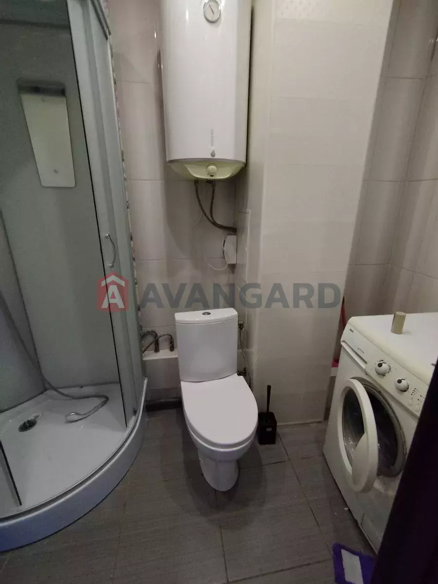 2 ��. ��������, 53/-/8 ��. �., 2/9 ������ ���� 3