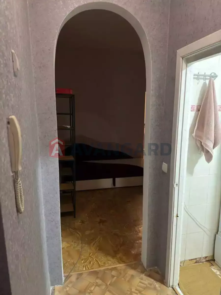 2 ��. ��������, 46/30/8 ��. �., 4/3 ������ ���� 13