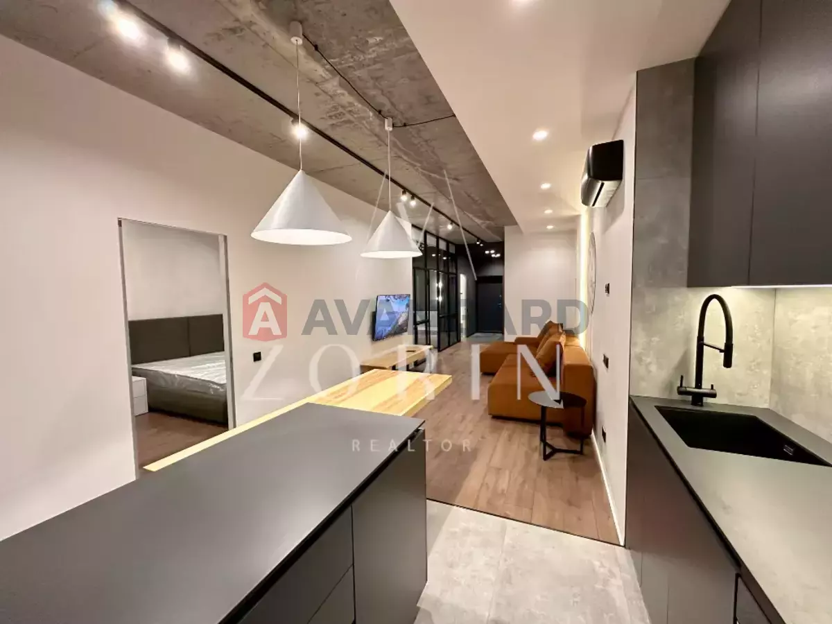 3 ����. ��������, 67/-/19 ��. �., 18/26 ���� ���� 4