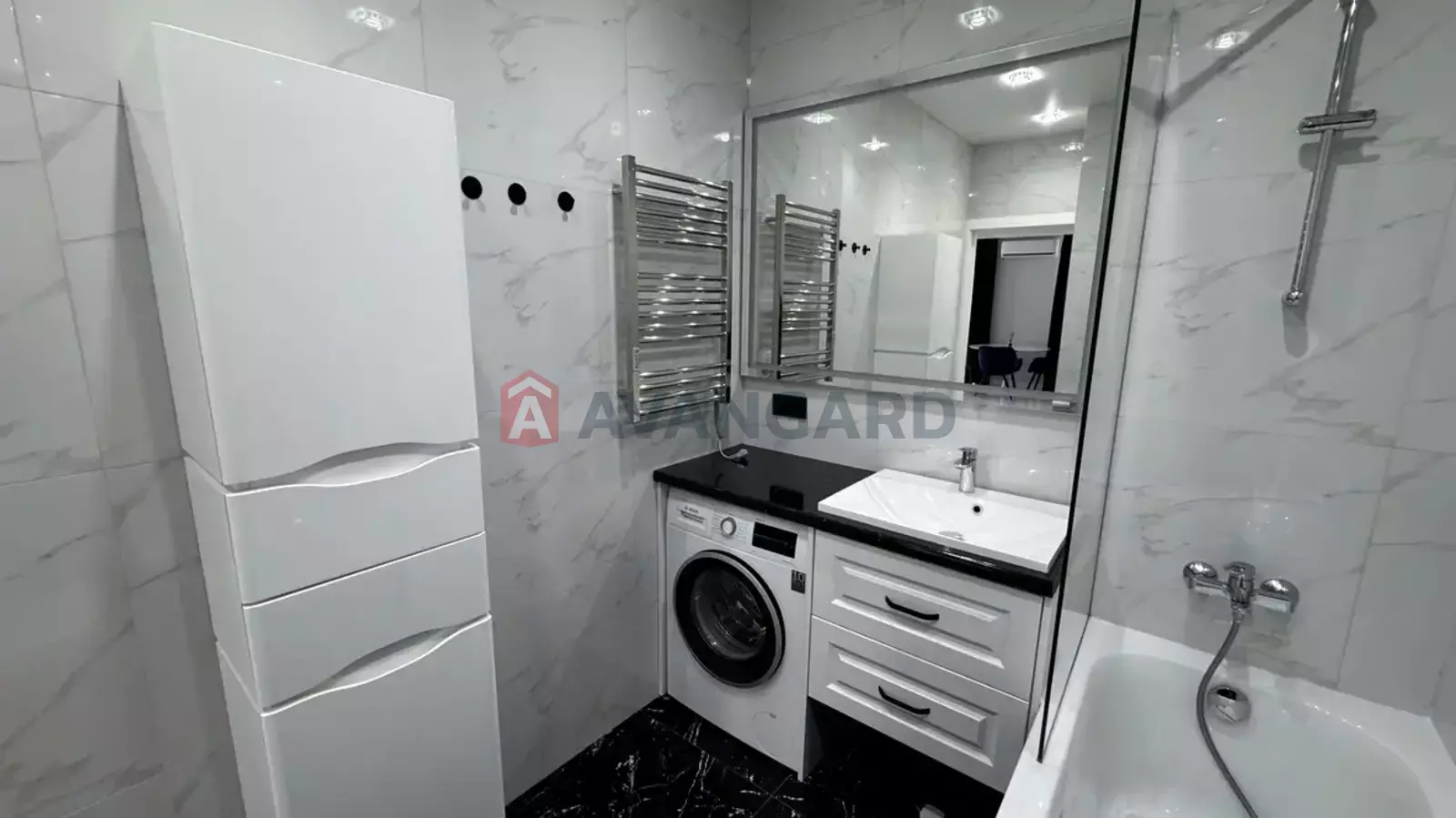 2 ��. ��������, 50/40/8 ��. �., 9/10 ������ ���� 8