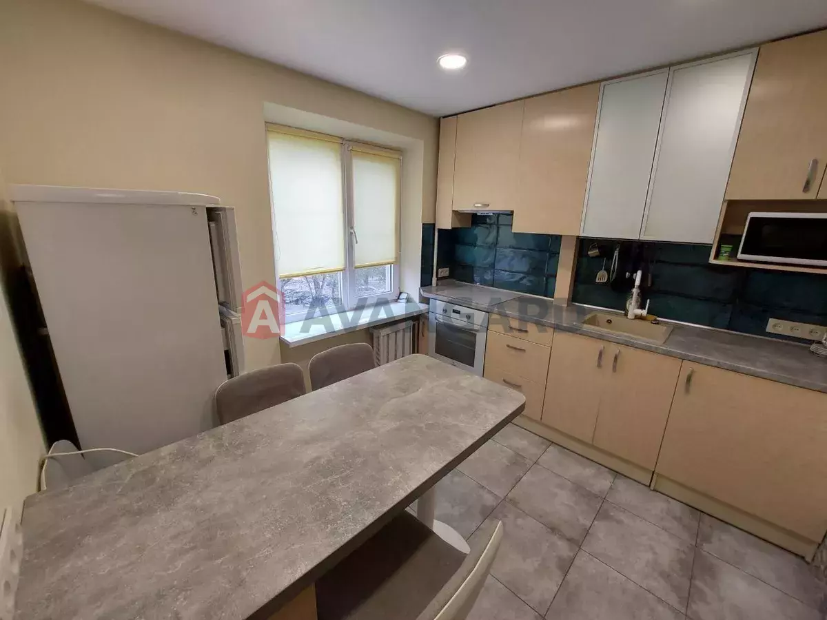 2 . , 49/-/8 . ., 2/9   1