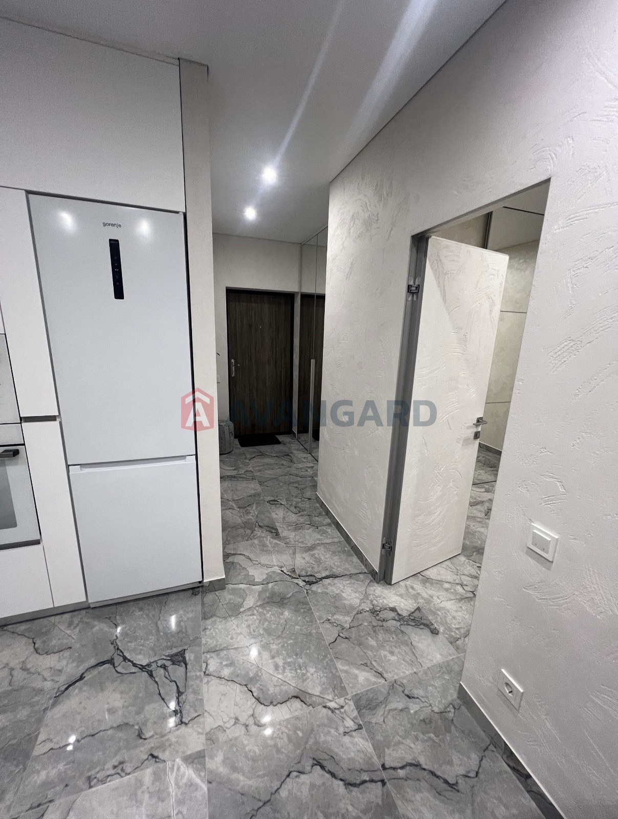 1 ����. ��������, 46/20/21 ��. �., 1/9 ���� ���� 12