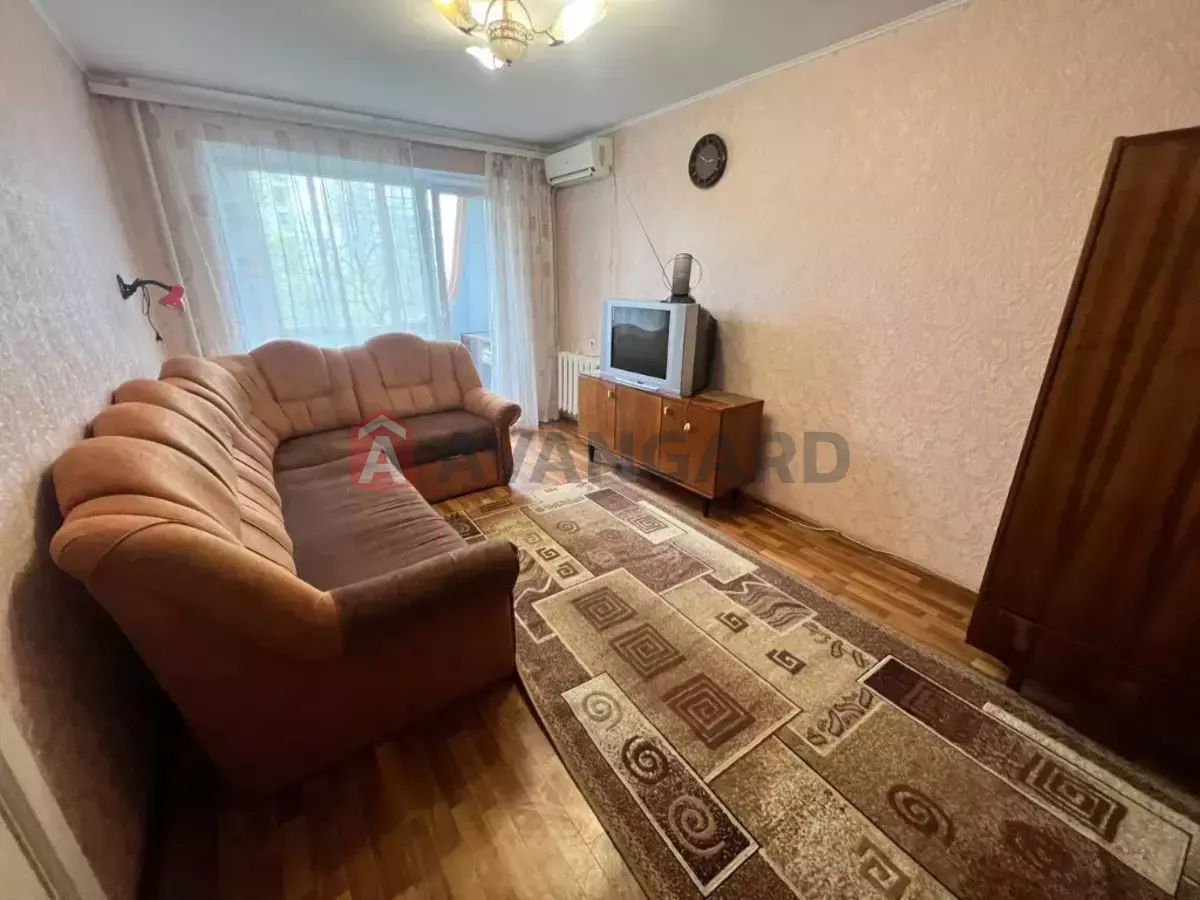 1 ��. ��������, 35/-/- ��. �., 3/17 ������ ���� 3